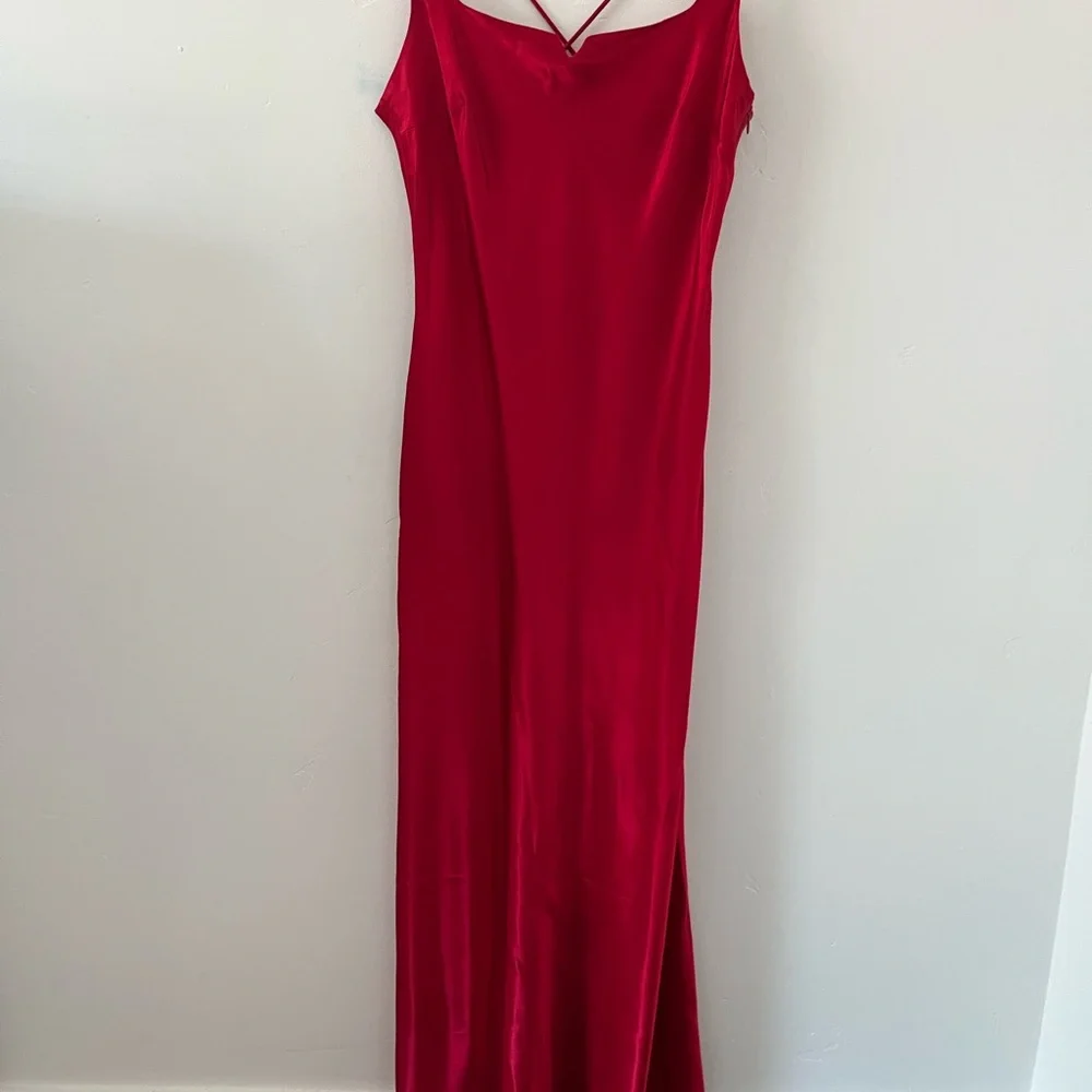90s red satin slip dress - Picture 2 of 4